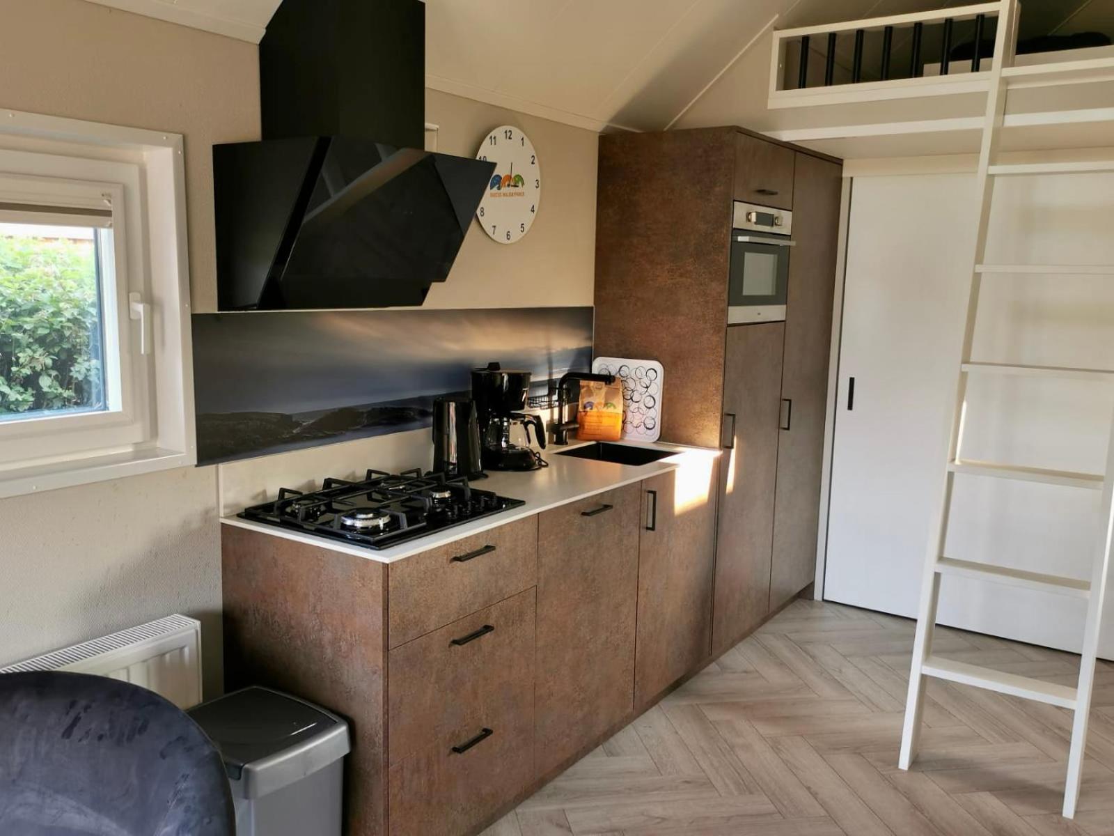 Tiny Haus Auszeit Am See Lathum Экстерьер фото